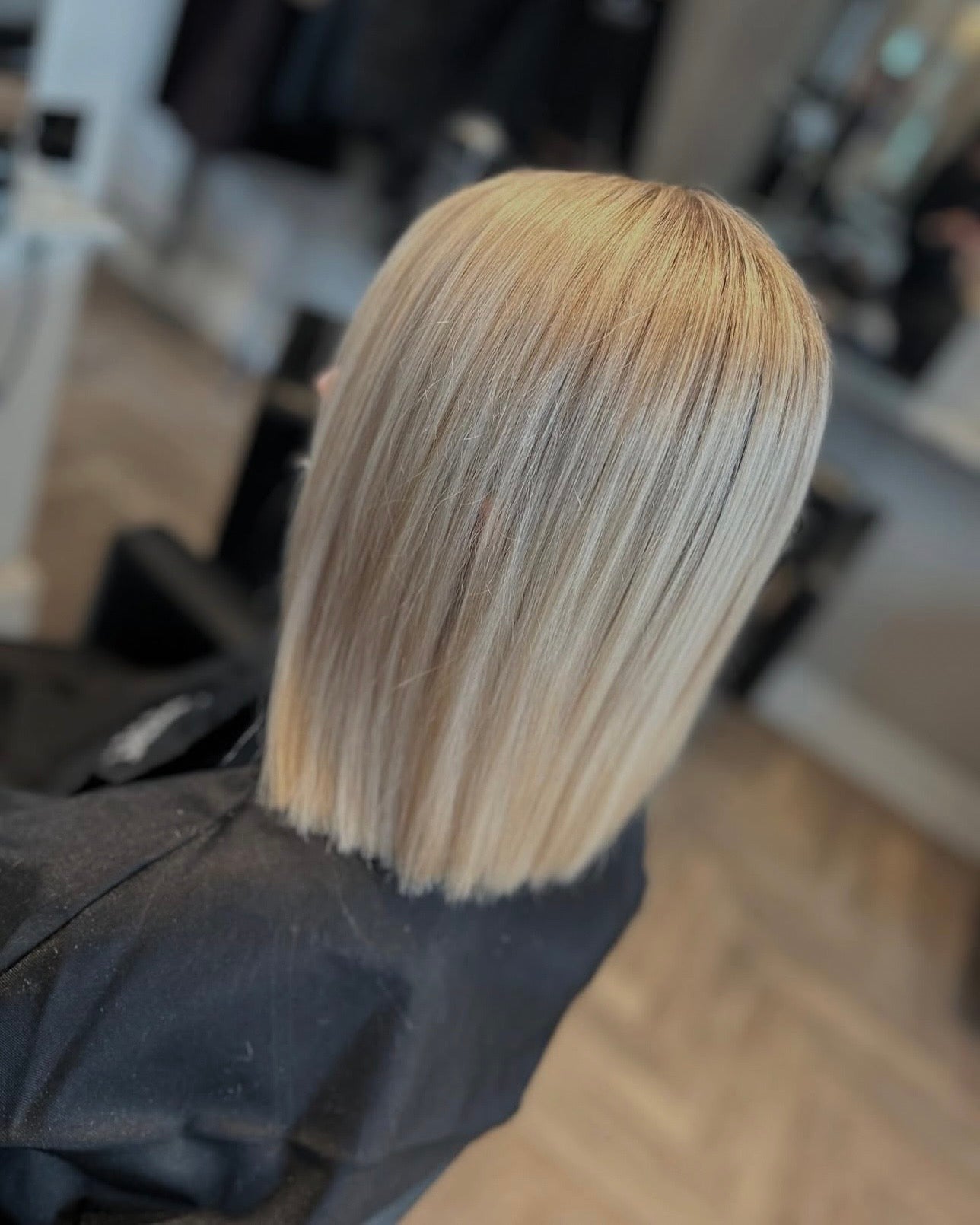 Premium Blonding Lift and Blend (Roots)
