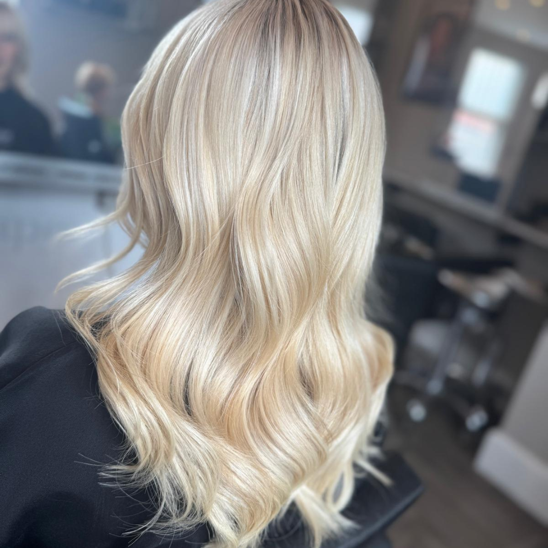 Full Head Highlights (inc toner)