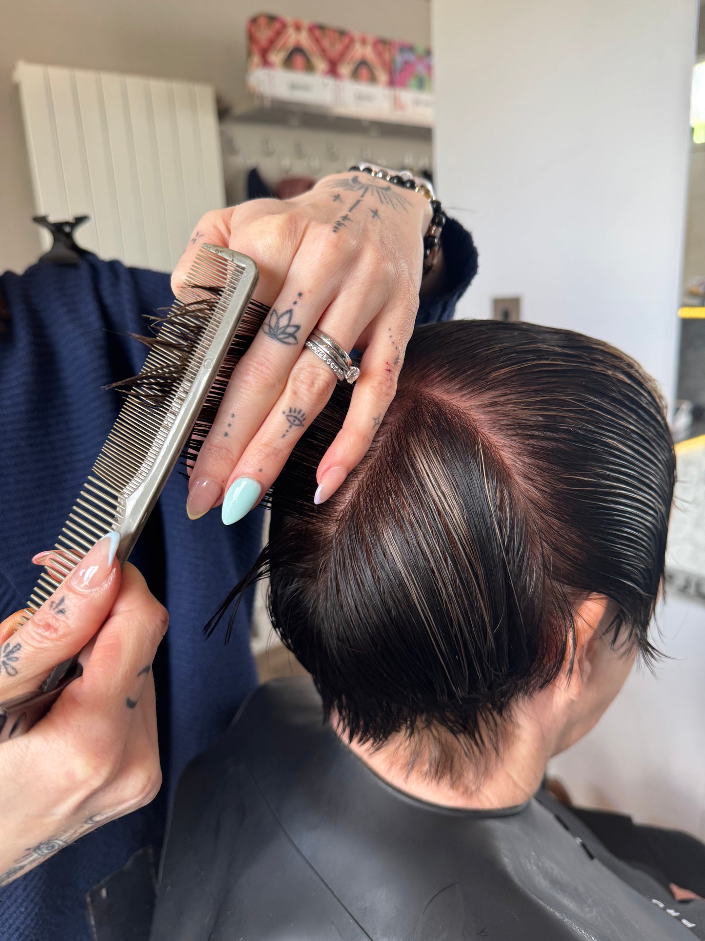 Luxury Cut & Finish (Short)